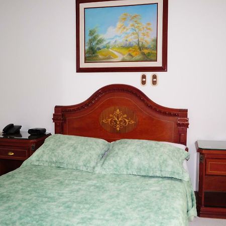 קוקוטה Hotel Quinta Avenida מראה חיצוני תמונה