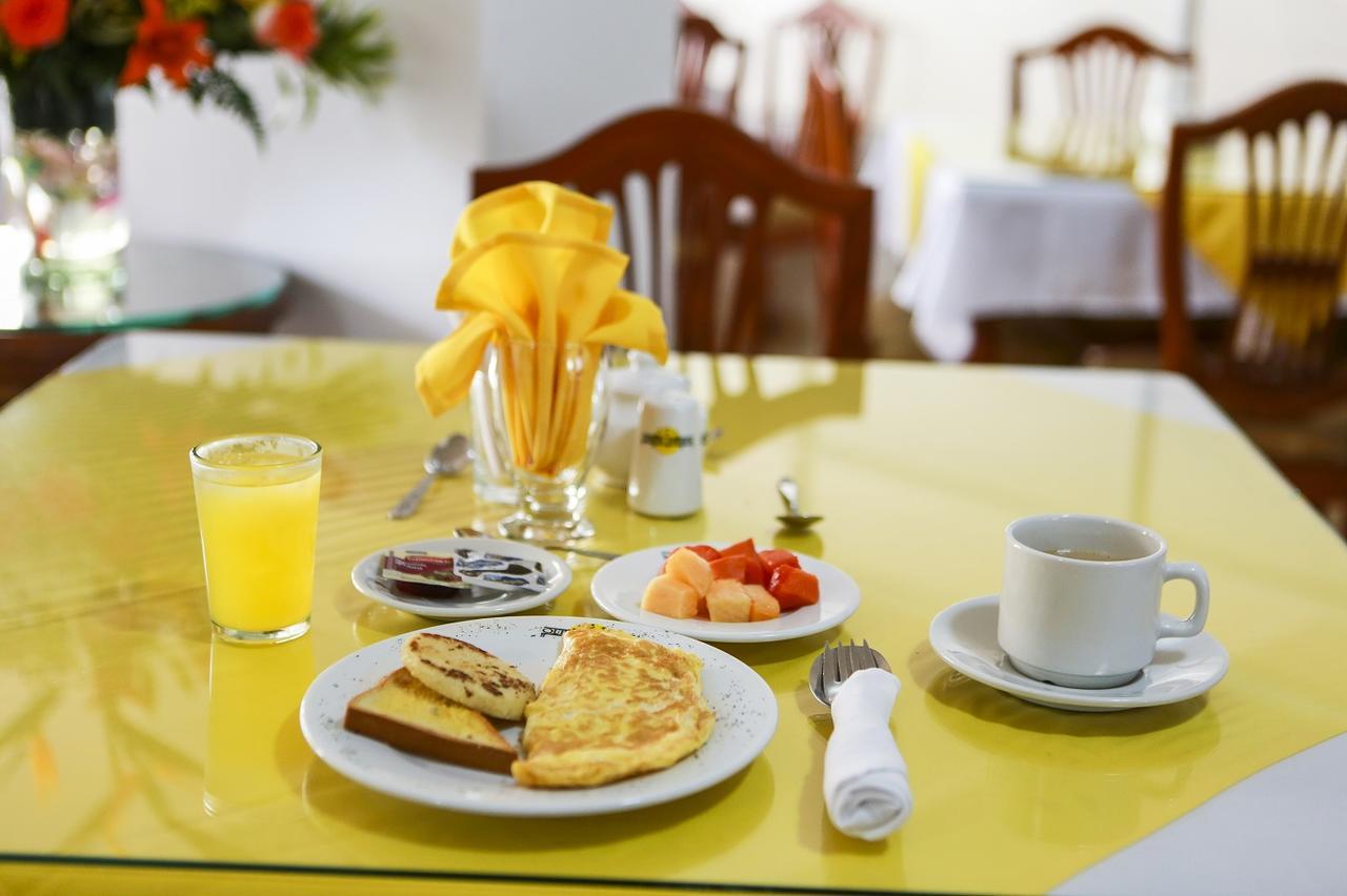 קוקוטה Hotel Quinta Avenida מראה חיצוני תמונה