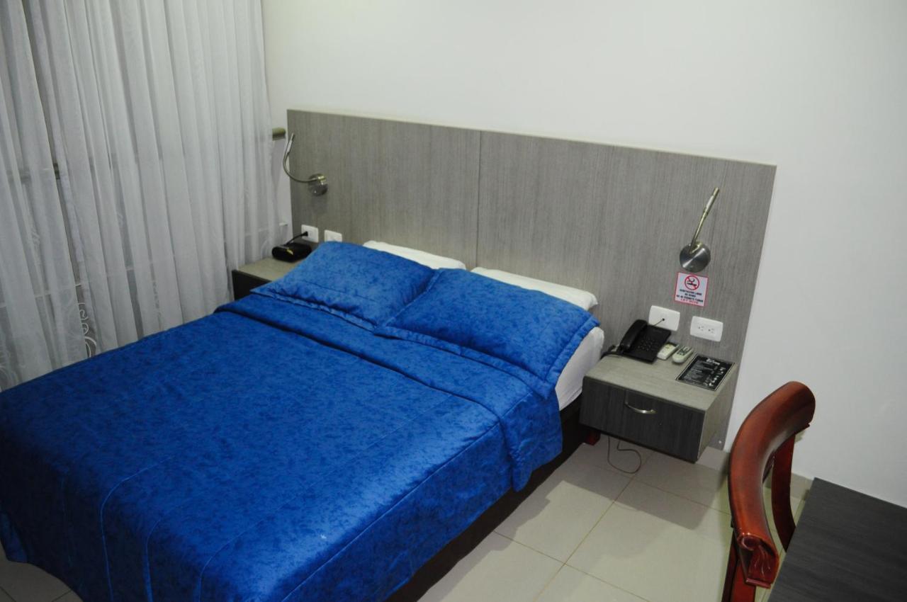 קוקוטה Hotel Quinta Avenida מראה חיצוני תמונה